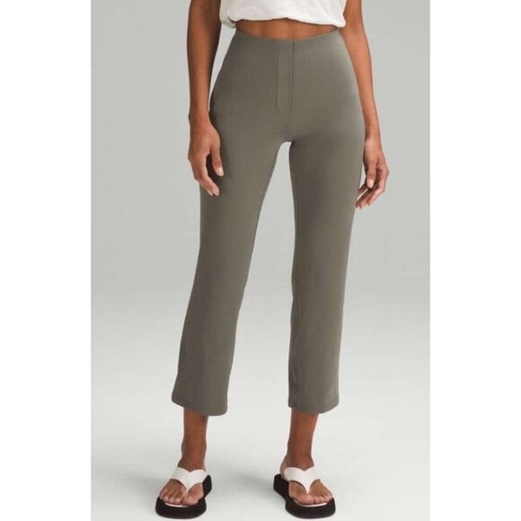 Lululemon Sz 12 Pants Grey Sage Smooth Fit Pull On Hi Rise Cropped Minimalist - Picture 1 of 6